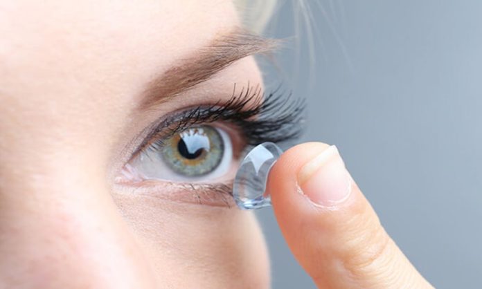 Infections in contact-lens wearers linked to changes in eye bacteria