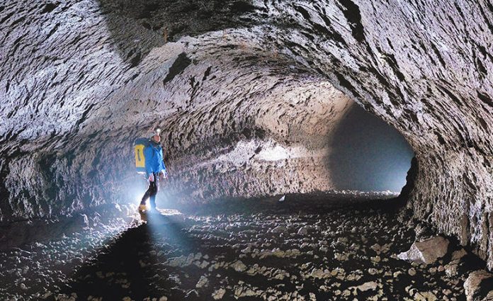 Scientists conclude that lunar lava tubes safe for human settlers