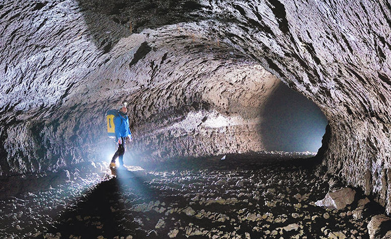 Scientists Conclude That Lunar Lava Tubes Safe For Human Settlers Tdnews 